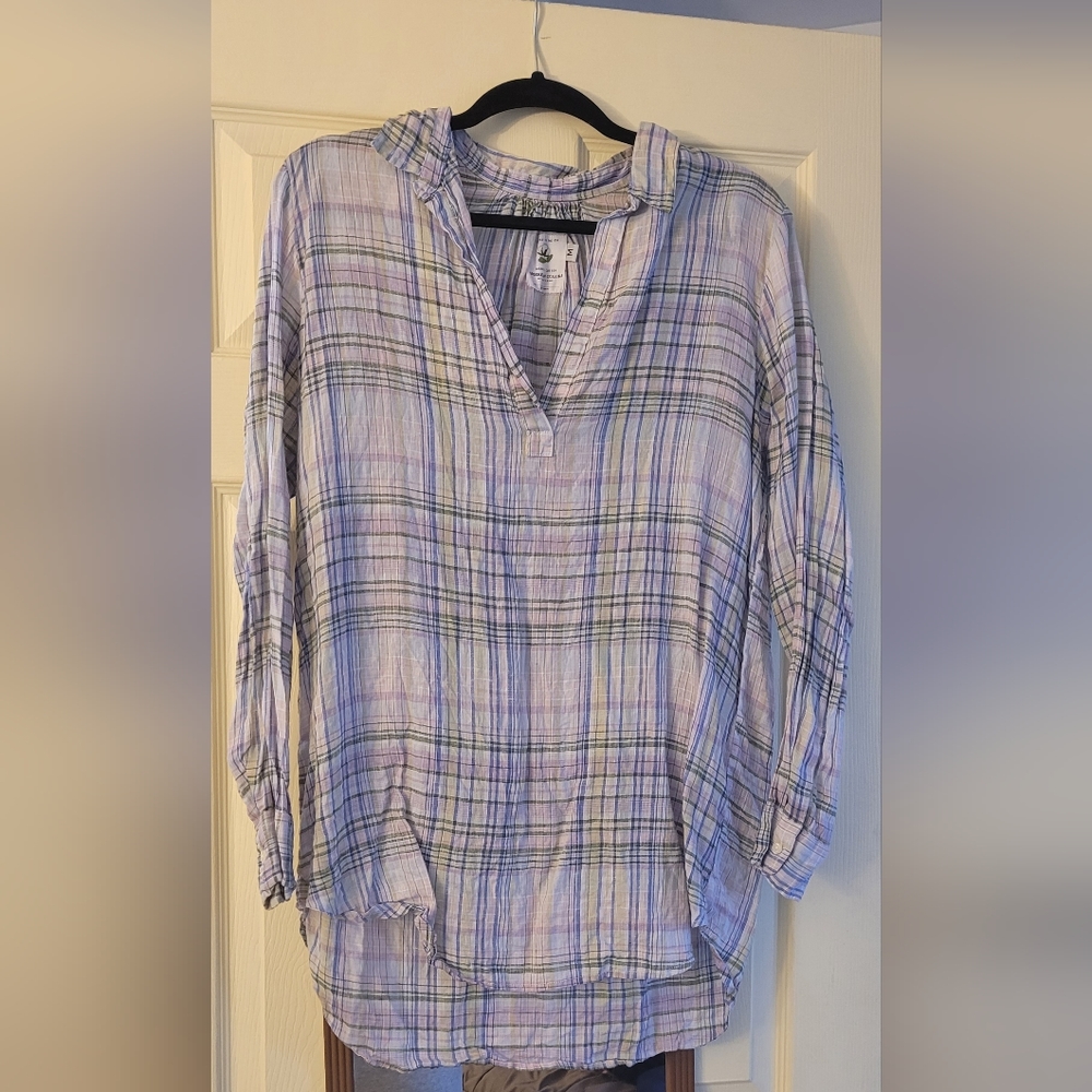 Plaid top